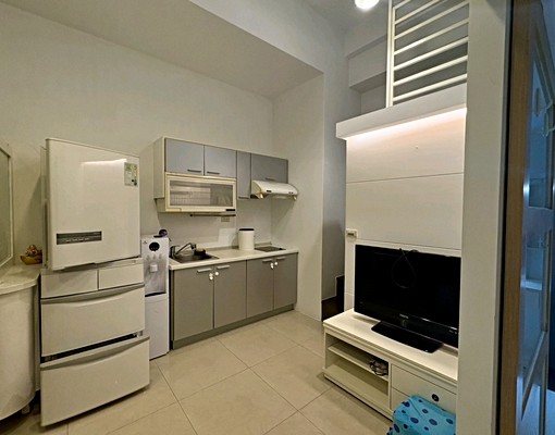 可雙租補捷運出站到可租補有陽台1+1房適合情侶2人 - Image 10