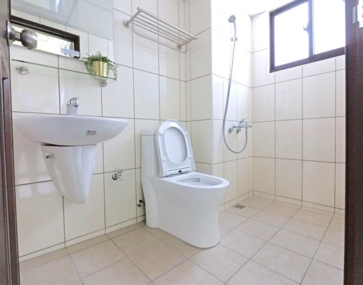 無敵秒殺💕可租屋補助✨室內機車位✨獨立陽台✨生活機能絕佳 - Image 8