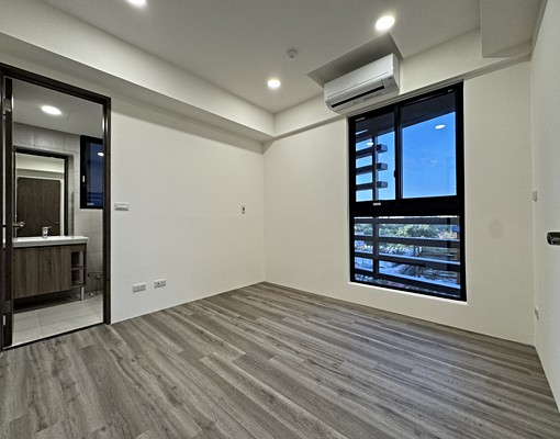 *歡迎設籍報稅*央北全新未住過三房兩衛附車位 - Image 7