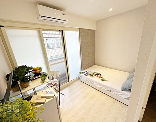 【近中壢車站】獨立陽台、好停機車✨木質地板、近車站✨環境單純 - Image 1