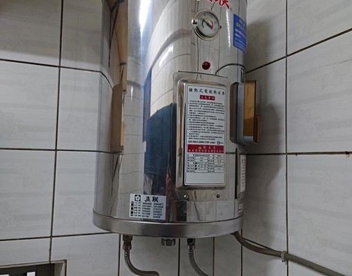 新整修獨棟透，近家樂福全聯，適合家庭 - Image 4