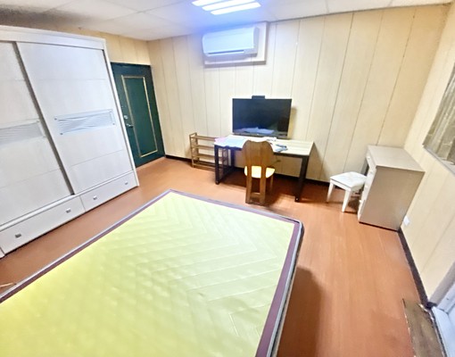 民生社區，採光大套房，台電計價，獨立洗衣/陽台，垃圾代收 - Image 2