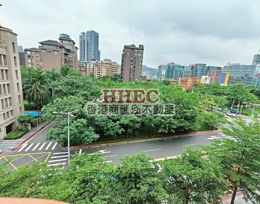 美麗華高檔住宅區景觀三房24小時管理 - Image 6