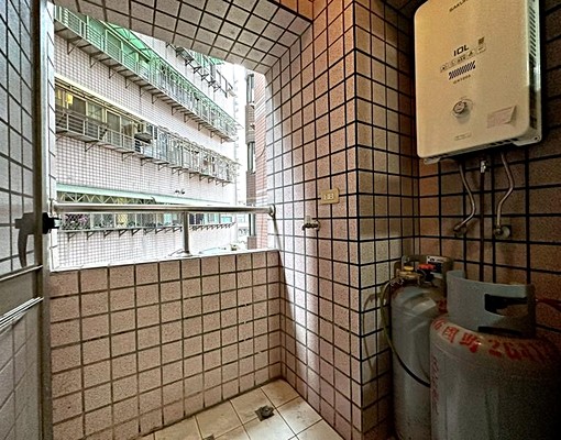 (可租補)新台五m大東區3房+机械車位 - Image 11