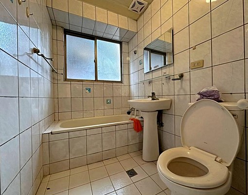 新台五m商圈大東區3房車位(可租補) - Image 10