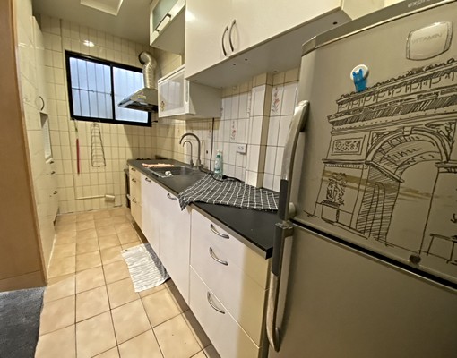 水湳透天#車庫型#可租補可寵物#台水電傢俱已撤除有冷氣 - Image 5