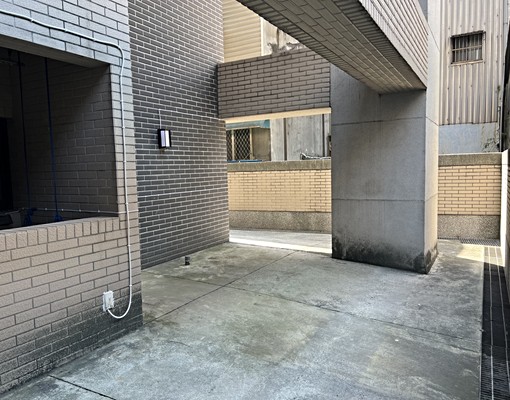 新一樓兩房大庭院,新婚夫妻、小家庭最適合的居住環境 - Image 12