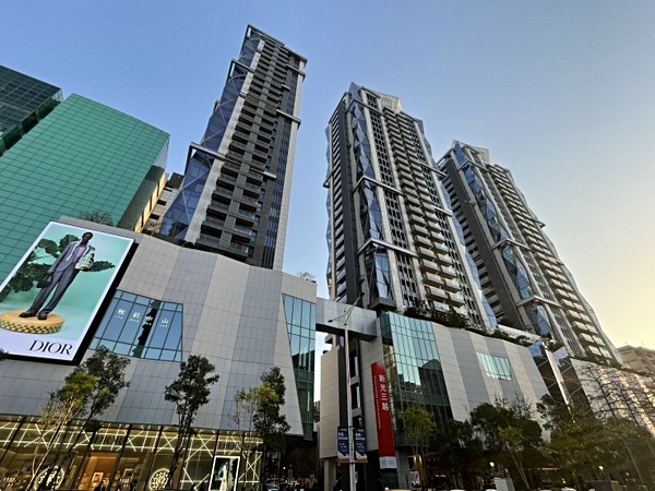 Diamond Towers 台北星鑽