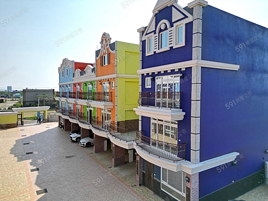 荷蘭小鎮實景圖