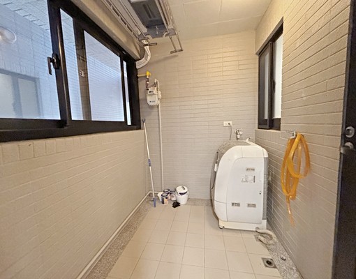 郁羣推薦⭐總圓上城4改3日系家居全家電一卡皮箱入住 - Image 8