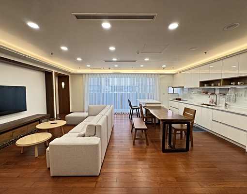 東區文化新世紀可報稅三房平車含管興城團隊 - Image 2