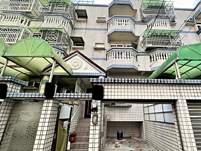 佳佐國小｜368萬｜社區車庫透天