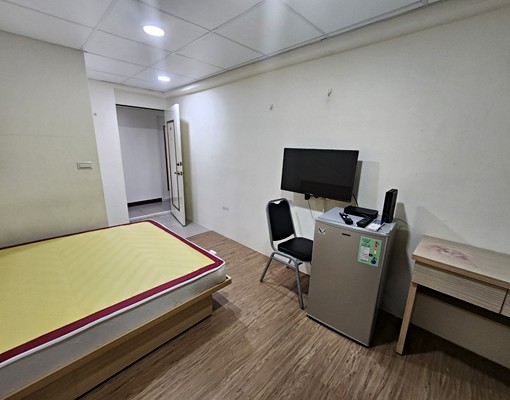 近南崁/台茂~可寵~半年約~1押金 - Image 2