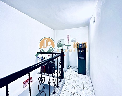 🔍第一帶您租東區電梯大套房🔍附室內機車位 - Image 8