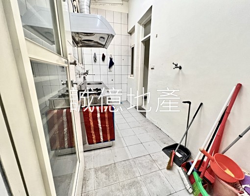 四維路巷寬面寬一樓 - Image 13