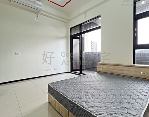 長頸鹿大橋頭大稻埕單身貴族大套房大陽台全新裝修(可貓) - Image 9