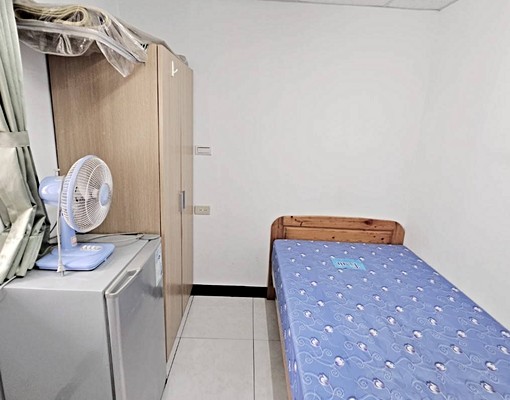 東區近南紡、成大套房出租 - Image 1