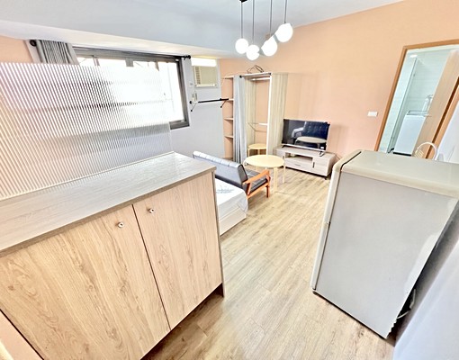 超省台水電🍂獨洗獨曬✨流理台✨絕美採光✨衛浴開窗 - Image 5