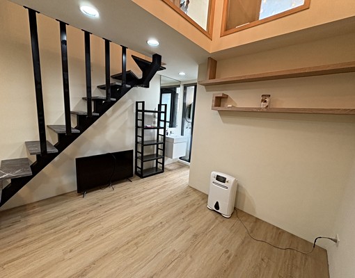 近東門街中央路護城河火車站前1+1房 - Image 4