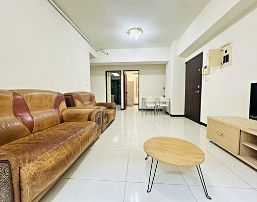 國賓影城♥榮耀三房車全配♥昕境廣場旁 - Image 4