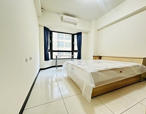 國賓影城♥榮耀三房車全配♥昕境廣場旁 - Image 9