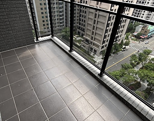 富宇世界花園全新3房+平面車位,嶺東科技大學 - Image 9