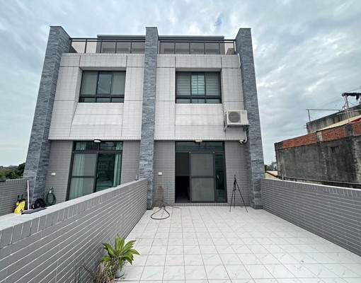 溪湖近中科全棟4大套房商住車墅 - Image 5