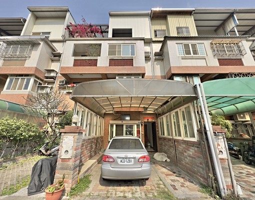 整棟出租1F~4F✨可租補可戶籍✨門口停車✨ - Image 2