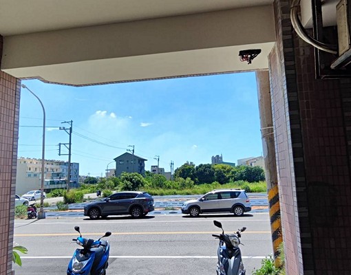 😁沙鹿後站😁漂亮出租😁好停車😁獨洗獨曬 - Image 2