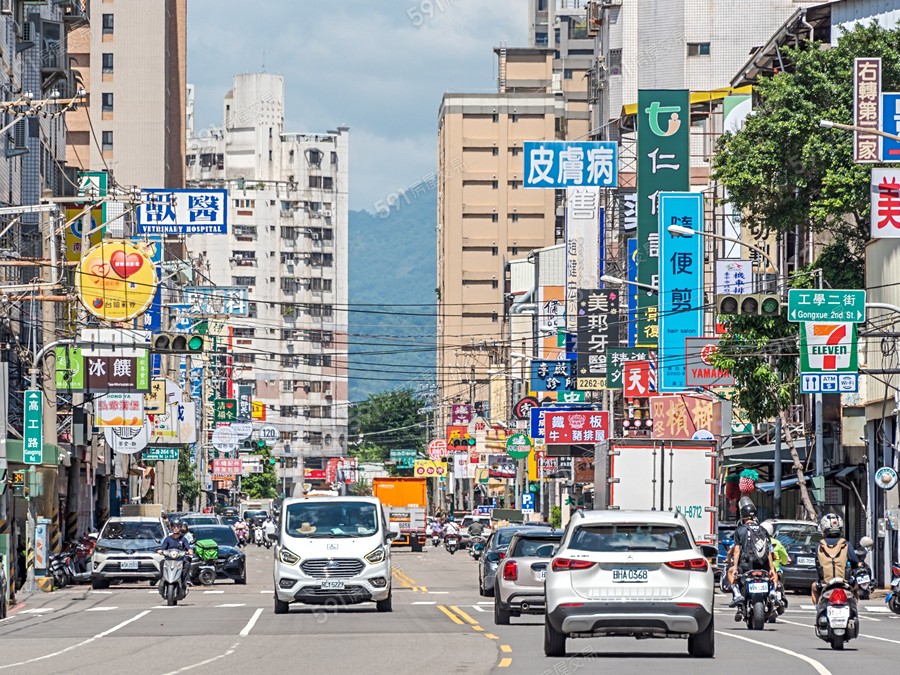 昂峰馥築環境圖