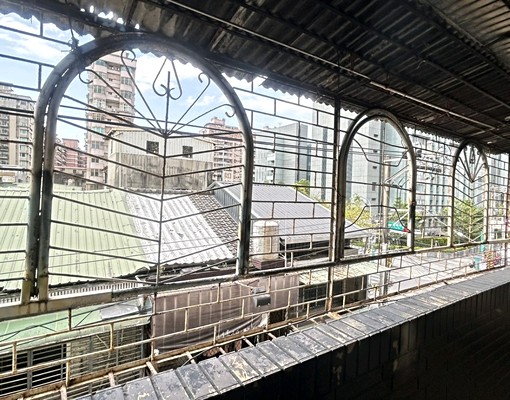 板橋信義路3F公寓空45坪4房大格局 - Image 13