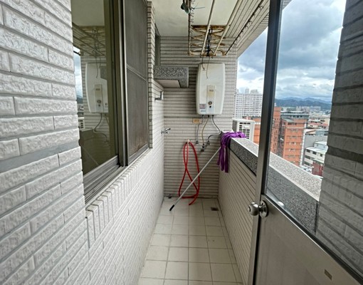 o可租補/台水電/生活機能佳/2+1房 - Image 3