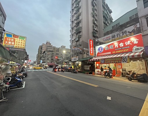 近三和國中站自強仁愛商圈💖低樓層💖優質大套房💖可養寵 - Image 3