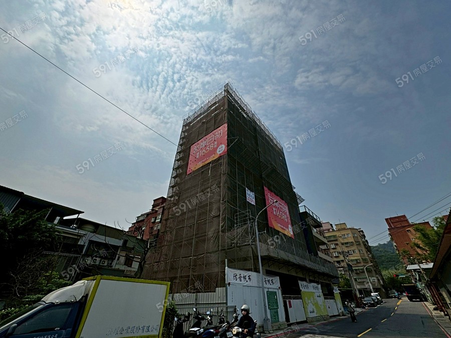 左岸日初實景圖