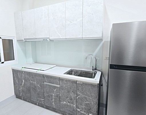 翻新車庫透天,空間大,可租補,可營登 - Image 2