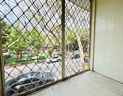 台北小巨蛋★採光大空間★新裝潢★獨立洗衣★免爬高 - Image 5