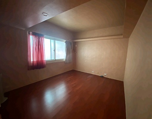 建成路邊間三角窗店面 - Image 6