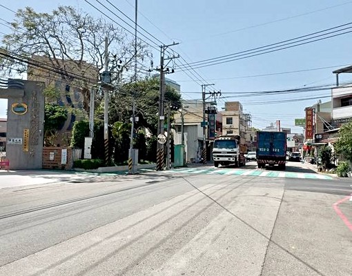 秒租💎神岡圳堵❤️工業學區滿人潮❤️9米面寬金店面✅可營登 - Image 13