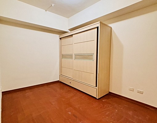 南區忠明南路2房含車位整層出租 - Image 8