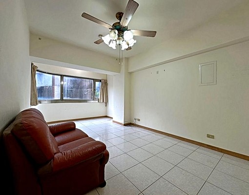 汐科世泓大東區方正3房+車位 - Image 11