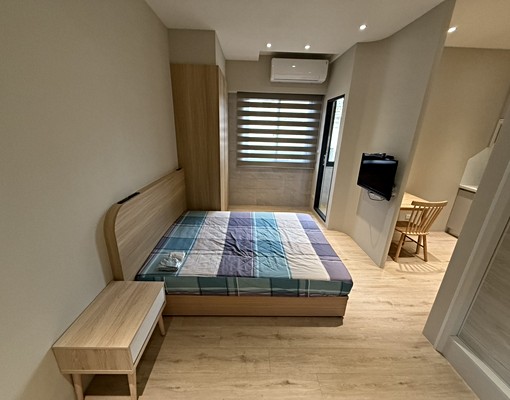 市區.火車站旁.品味設計.精品套房(免仲) - Image 3