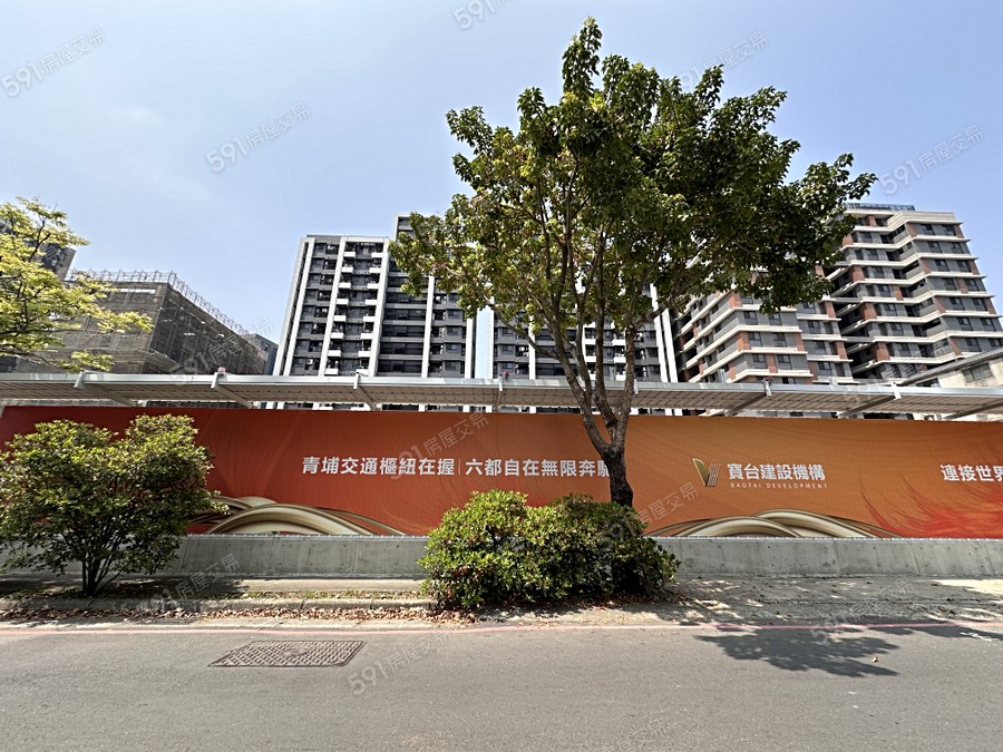 寶台天馳實景圖