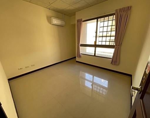 🈵中科總太如來朝南高樓空屋大四房平面車位 - Image 10