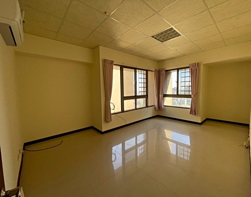 🈵中科總太如來朝南高樓空屋大四房平面車位 - Image 9