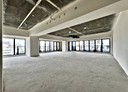 苓雅區-六合路辦公，70.8坪