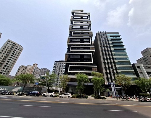 美術館首排邊間景觀雅緻裝潢三房~平車另租(家具可依需求配置) - Image 12