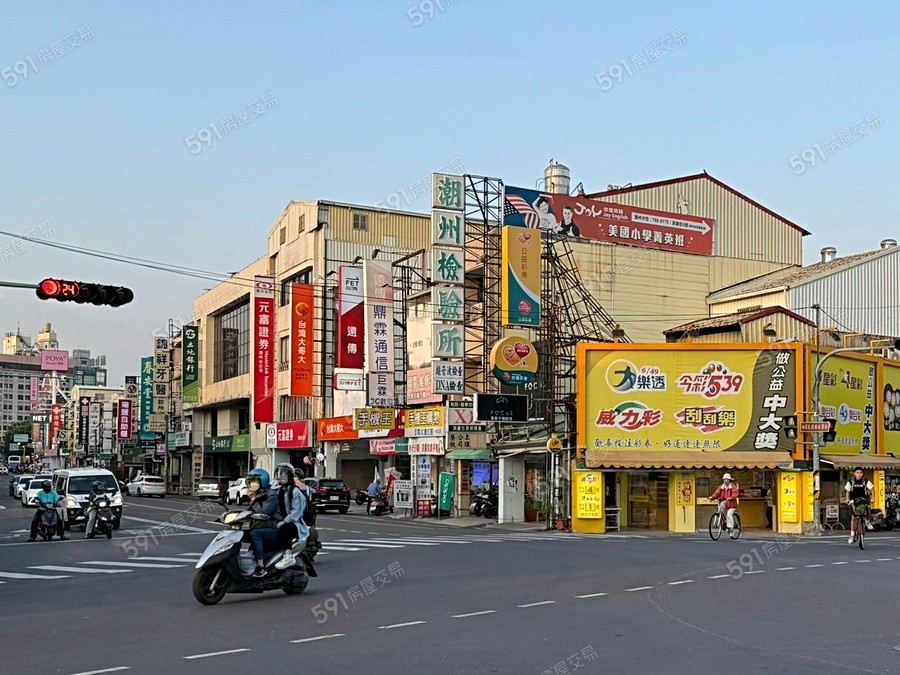 八方十金店環境圖