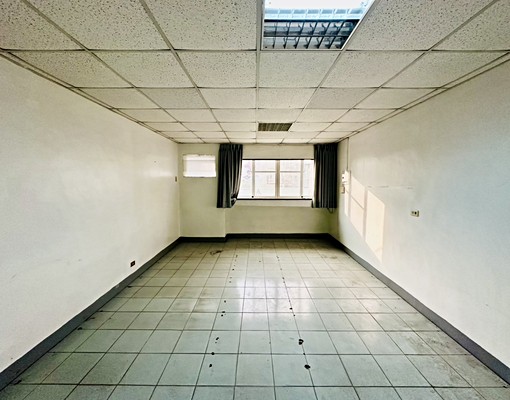 🐯崗山南街正街上騎樓美透店整棟出租🐯 - Image 6