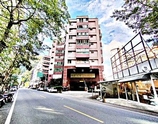 溫泉世家寬闊優美溫馨舒適居家寧靜超值車位溫泉宅 - Image 11