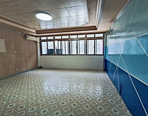 市中心2樓公寓 - Image 1